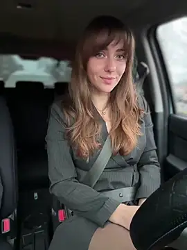 MariiD online show from 12/02/25, 07:10