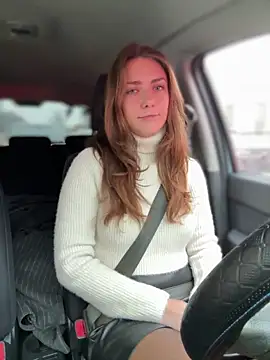 MariiD online show from 10/24/25, 08:35