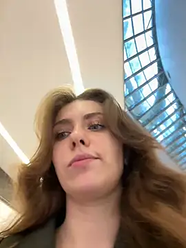 MariiD online show from 01/12/25, 12:12