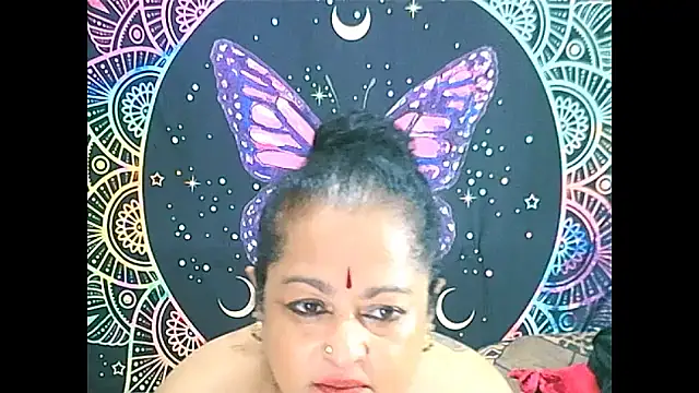 Snapshot of matureindian chatting on 03/03/25, 12:23 matureindian online show from 03/03/25, 12:23