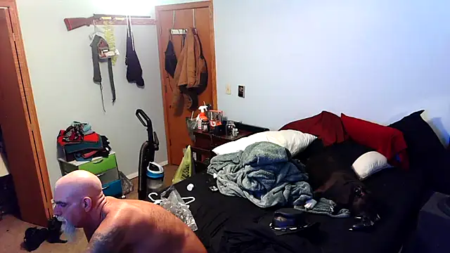 EdgarAlenPole online show from 12/03/25, 11:47