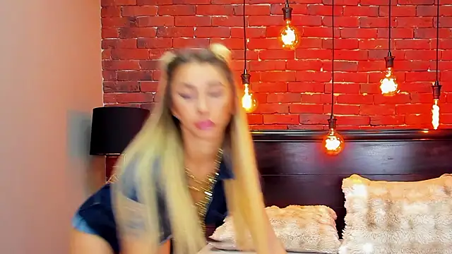 ChristynaRoss online show from 01/31/26, 08:29