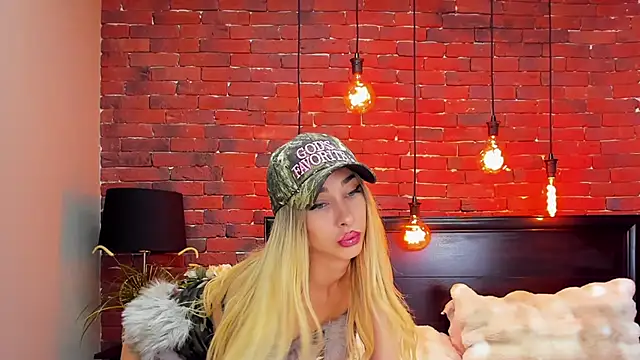 ChristynaRoss online show from 03/23/26, 08:30