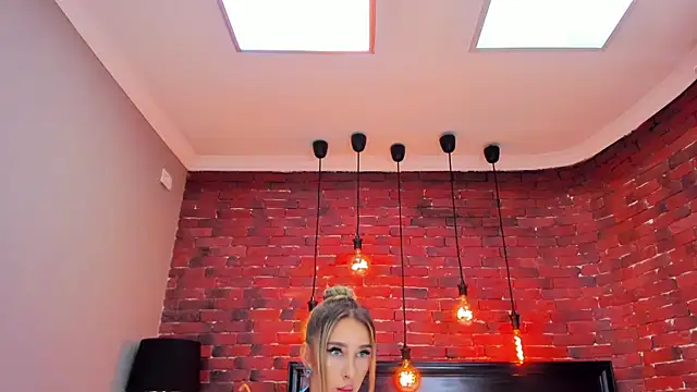 ChristynaRoss online show from 09/12/25, 07:35