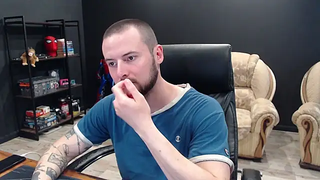 MihasikD online show from 04/29/26, 01:26