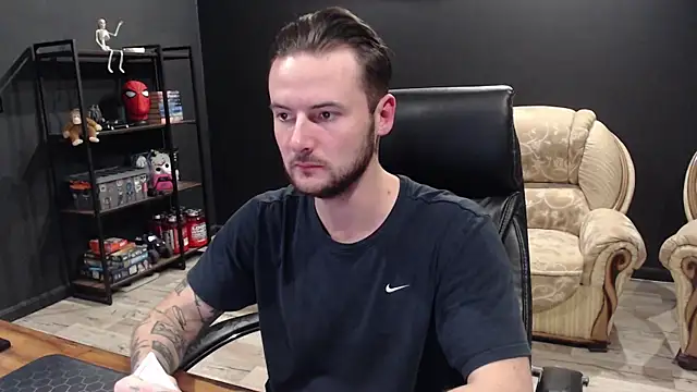 MihasikD online show from 11/08/25, 01:58