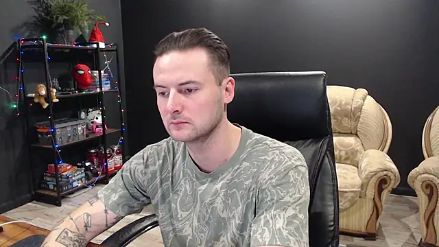 MihasikD online show from 12/23/25, 08:13