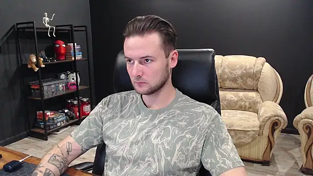 MihasikD online show from 10/28/25, 09:19