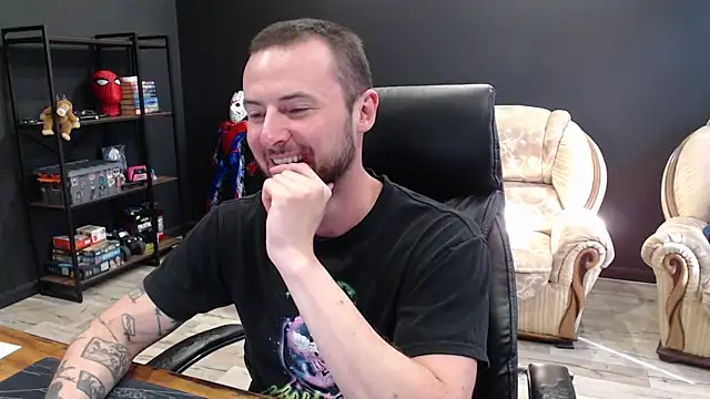MihasikD online show from 05/20/26, 01:41