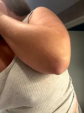 Anna Alexa online show from 12/01/25, 10:38