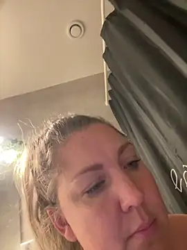 Anna Alexa online show from 12/03/25, 08:52