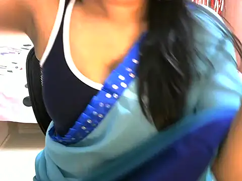 Snapshot of indianbae01 chatting on 02/15/25, 10:00 indianbae01 online show from 02/15/25, 10:00