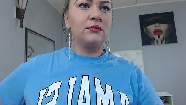 ClaraJoyFG online show from 03/20/25, 08:40