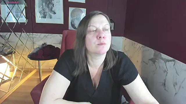 Snapshot of KellyPerfection chatting on 11/12/25, 05:22 KellyPerfection online show from 11/12/25, 05:22