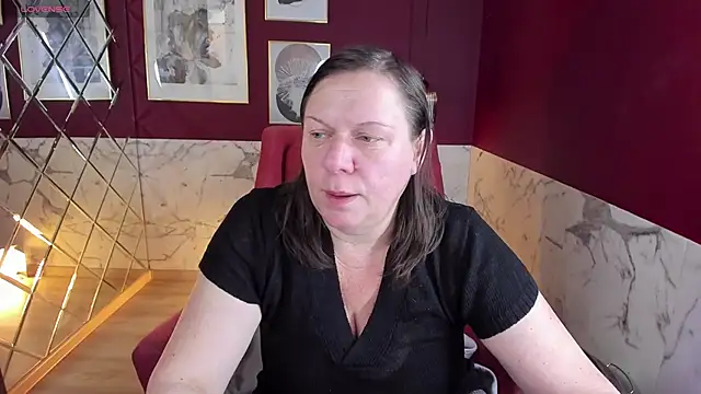 Snapshot of KellyPerfection chatting on 11/03/25, 06:33 KellyPerfection online show from 11/03/25, 06:33