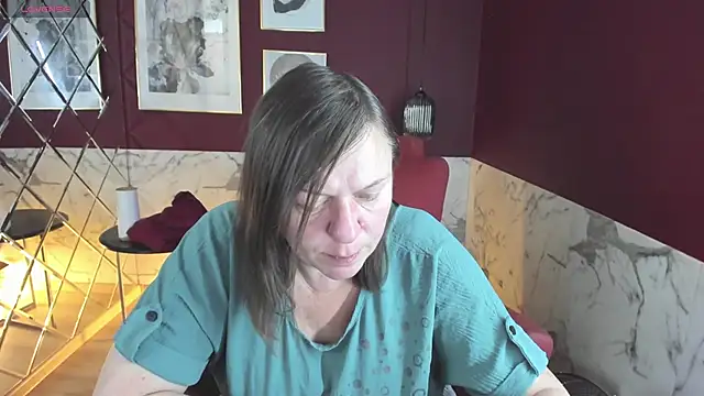 Snapshot of KellyPerfection chatting on 09/24/25, 05:25 KellyPerfection online show from 09/24/25, 05:25