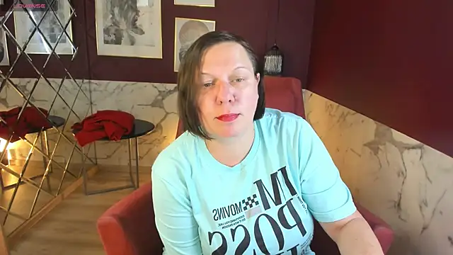 Snapshot of KellyPerfection chatting on 07/13/26, 05:01 KellyPerfection online show from 07/13/26, 05:01