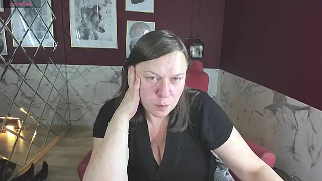 Snapshot of KellyPerfection chatting on 11/05/25, 06:05 KellyPerfection online show from 11/05/25, 06:05