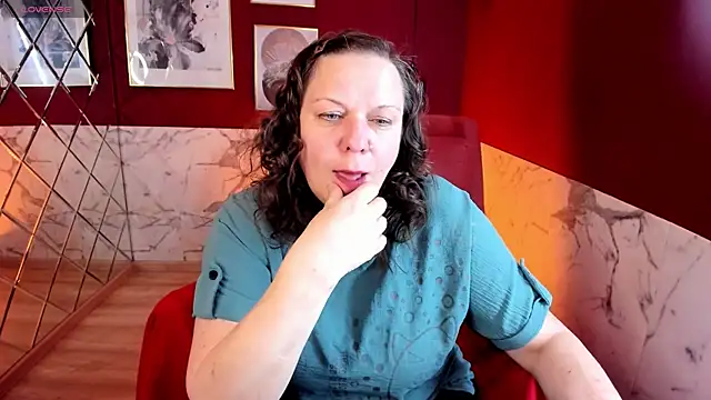 KellyPerfection online show from 05/10/26, 08:33