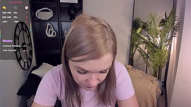 BellaDreamy online show from 11/12/25, 09:13