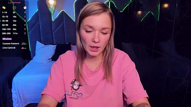 BellaDreamy online show from 09/30/25, 06:14