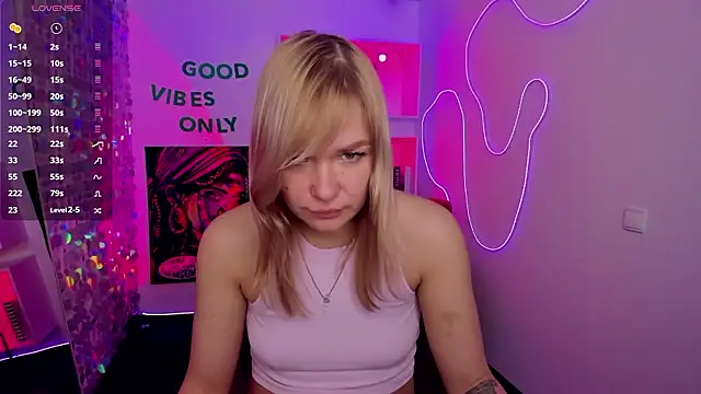 BellaDreamy online show from 02/25/26, 08:58