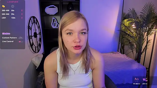 BellaDreamy online show from 12/16/25, 05:44