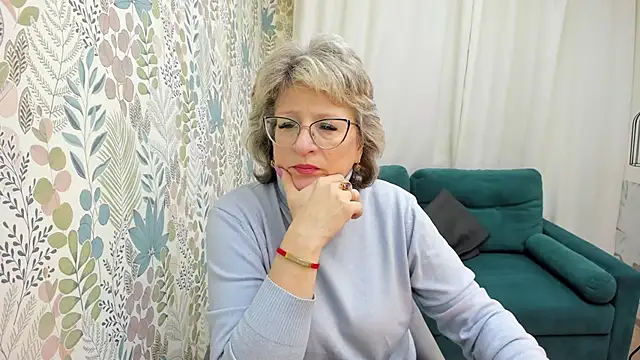 EvelynJoyful online show from 12/05/25, 04:55