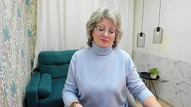 EvelynJoyful online show from 03/03/26, 05:14