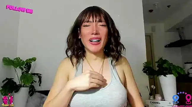 hottycrishina online show from 02/21/25, 06:07