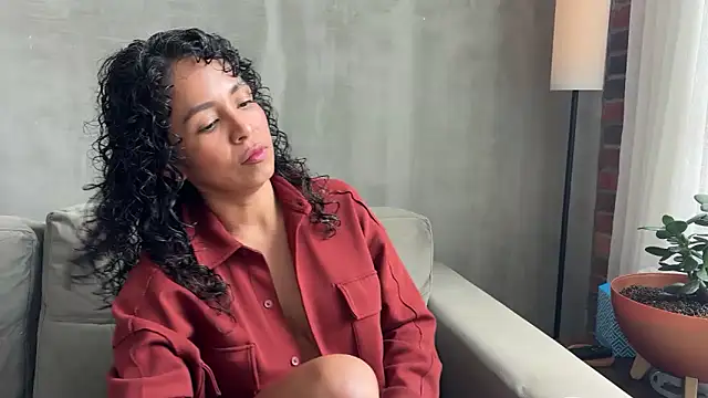 illaroom online show from 12/03/25, 07:57