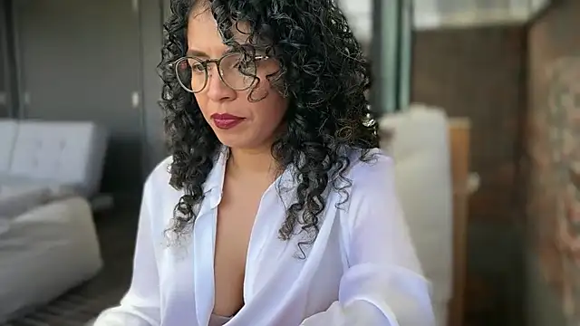 illaroom online show from 02/26/26, 07:36