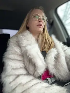 AnastasiaAniess online show from 03/22/26, 06:15