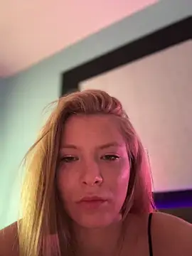 AnastasiaAniess online show from 03/08/26, 10:18