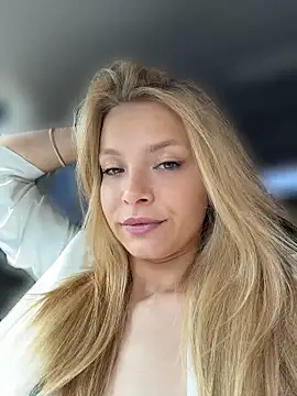 AnastasiaAniess online show from 05/15/26, 02:04