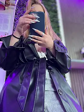 AnastasiaAniess online show from 04/03/26, 05:30