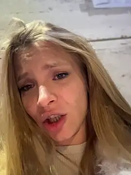 AnastasiaAniess online show from 02/28/26, 10:42