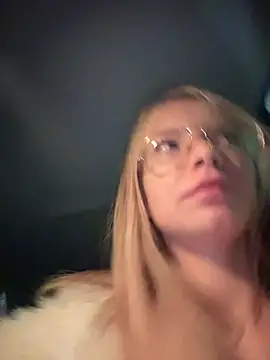 AnastasiaAniess online show from 10/29/25, 08:08