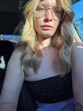 AnastasiaAniess online show from 05/22/26, 05:11