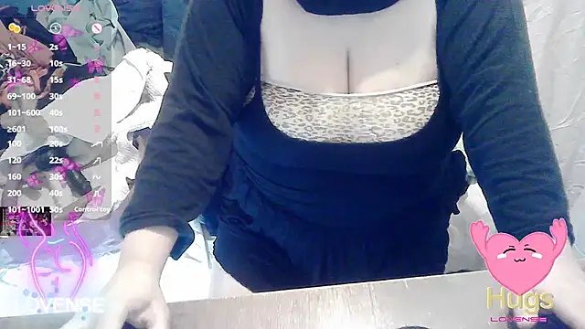 tatli bela online show from 01/23/25, 06:14