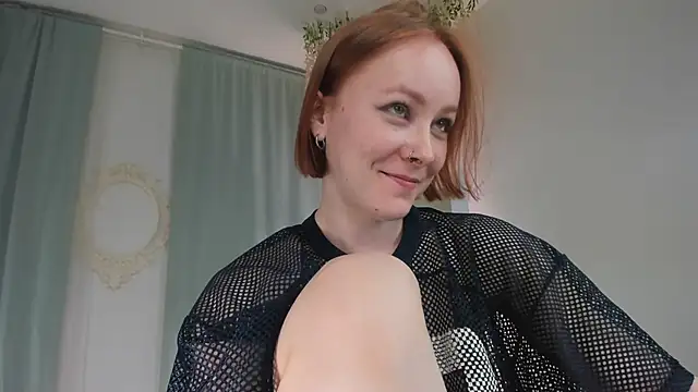 Snapshot of LilianKroft chatting on 06/20/26, 12:21 LilianKroft online show from 06/20/26, 12:21
