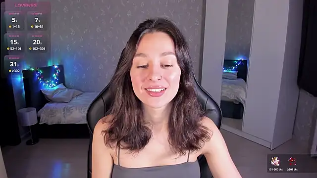 Snapshot of EllaFresh chatting on 02/07/26, 01:57 EllaFresh online show from 02/07/26, 01:57