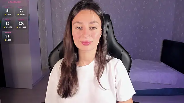 EllaFresh online show from 11/08/25, 01:31