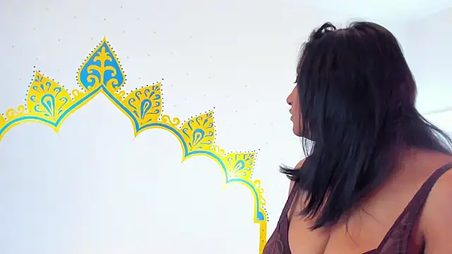 LadyNahir online show from 10/25/25, 08:42