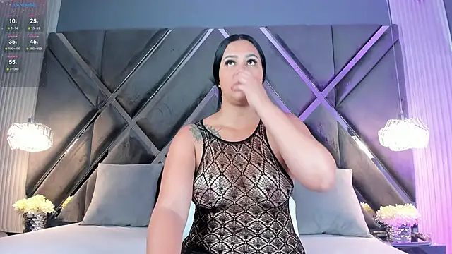 Snapshot of myax_evans chatting on 11/11/25, 11:38 myax evans online show from 11/11/25, 11:38