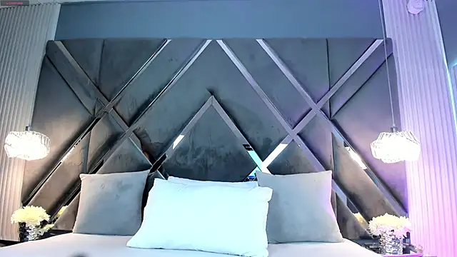 Snapshot of myax_evans chatting on 10/18/25, 11:34 myax evans online show from 10/18/25, 11:34