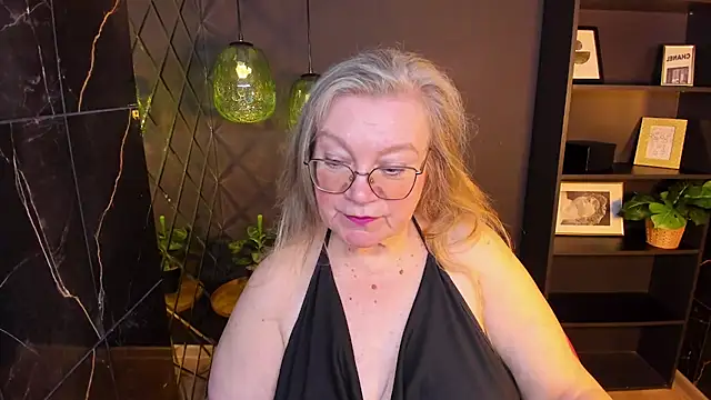 Snapshot of NataliMellow chatting on 04/19/26, 01:12 NataliMellow online show from 04/19/26, 01:12