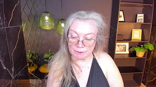 Snapshot of NataliMellow chatting on 05/18/26, 01:16 NataliMellow online show from 05/18/26, 01:16