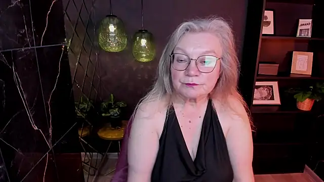 Snapshot of NataliMellow chatting on 06/13/26, 01:09 NataliMellow online show from 06/13/26, 01:09