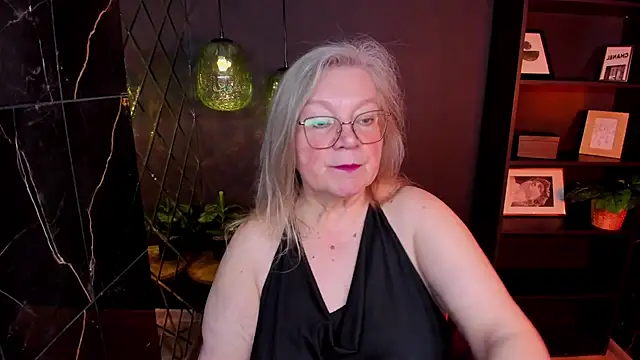 Snapshot of NataliMellow chatting on 06/01/26, 01:11 NataliMellow online show from 06/01/26, 01:11